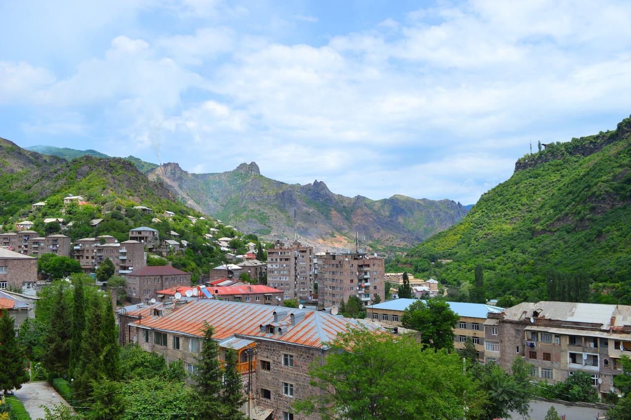 Parisis B&B In Alaverdi Exterior foto