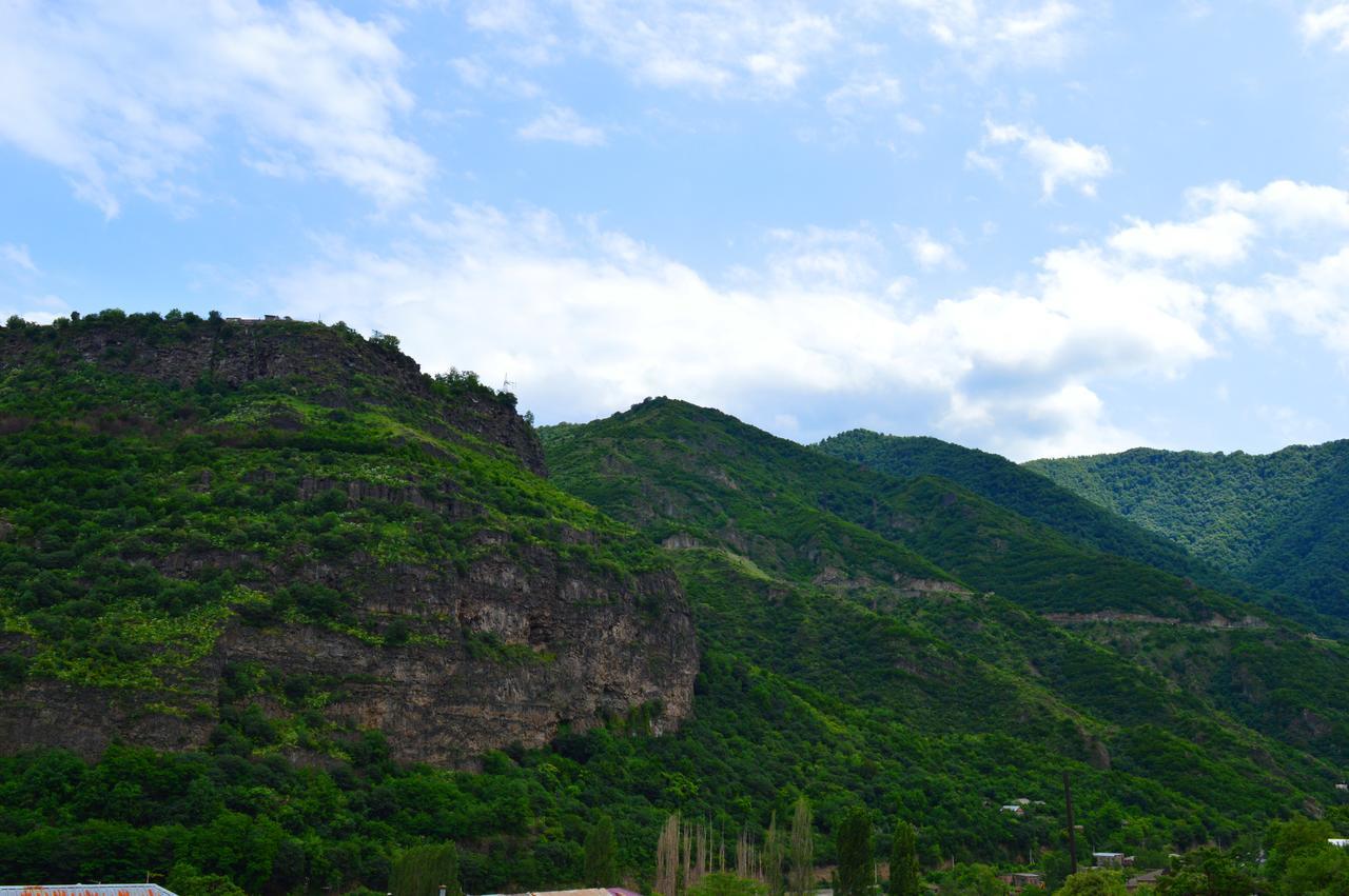 Parisis B&B In Alaverdi Exterior foto